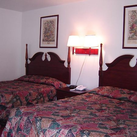 Hershey Travel Inn エクステリア 写真