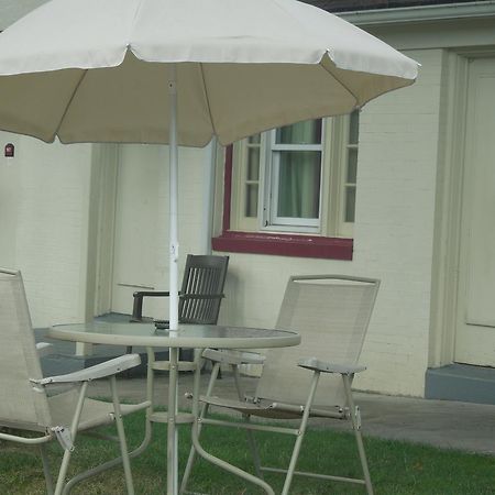 Hershey Travel Inn エクステリア 写真